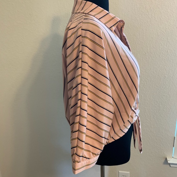 Hyfve  waist tie loose fit blouse, shirt, top, great with black shorts.like new - Picture 2 of 11